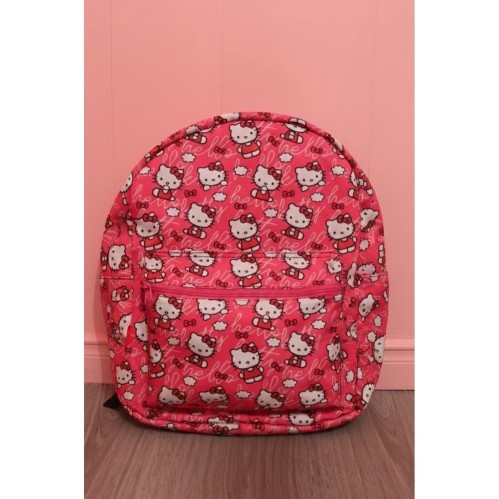 Hello Kitty Pink Backpack - Picture 2 of 3